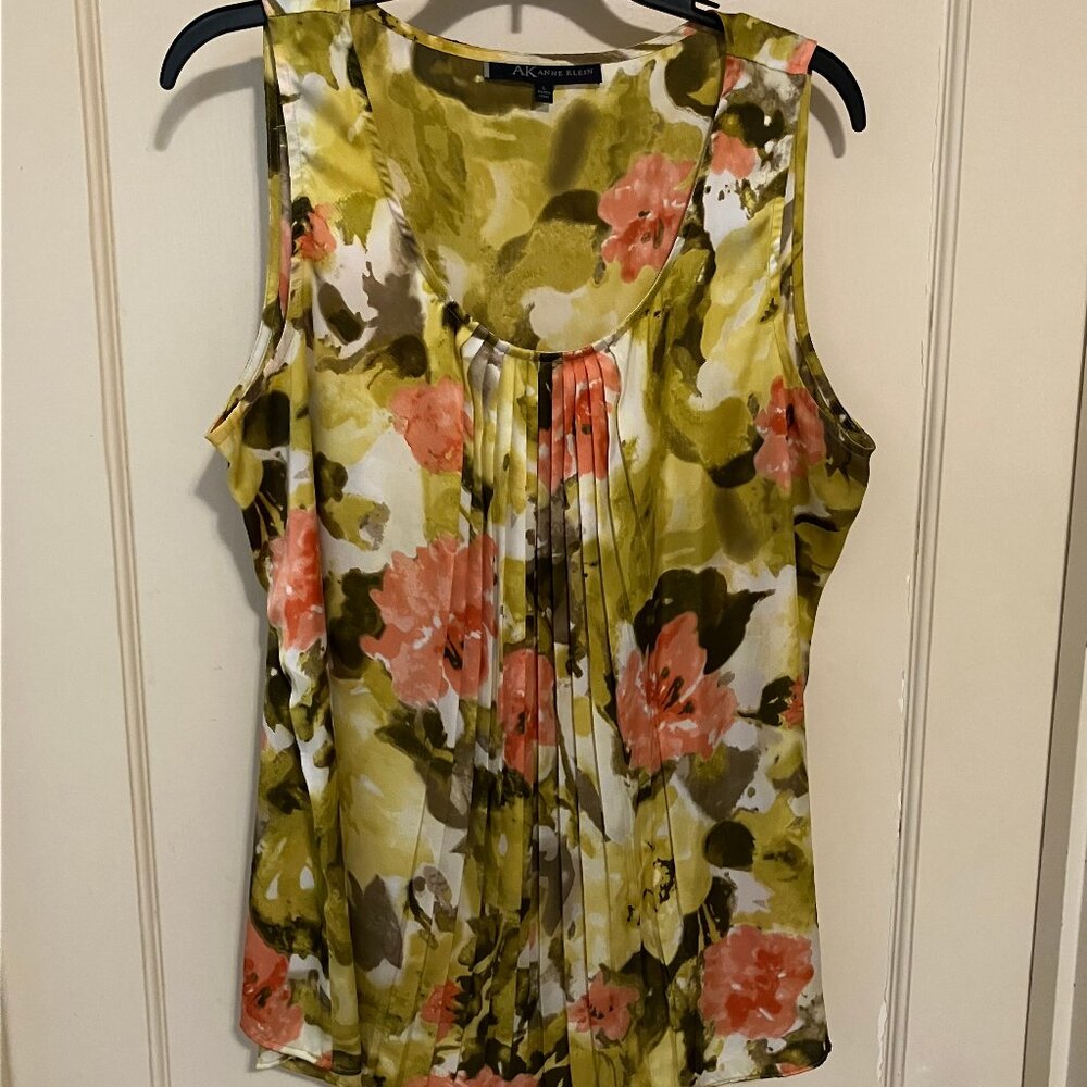 LIKE-NEW AK ANNE KLEIN SLEEVELESS BLOUSE